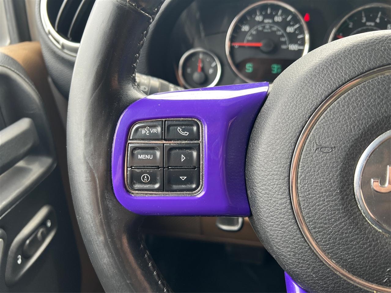 Jeep Wrangler Unlimited 4WD 4dr Sahara 2012