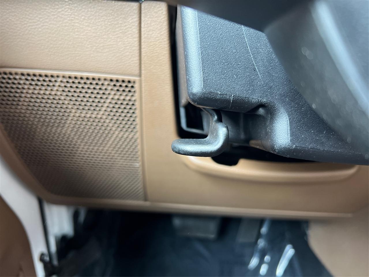Jeep Wrangler Unlimited 4WD 4dr Sahara 2012