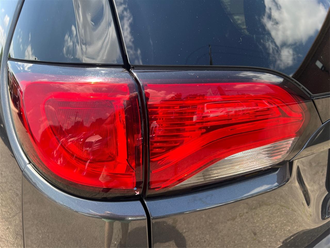 Chrysler Pacifica Touring L FWD 2019