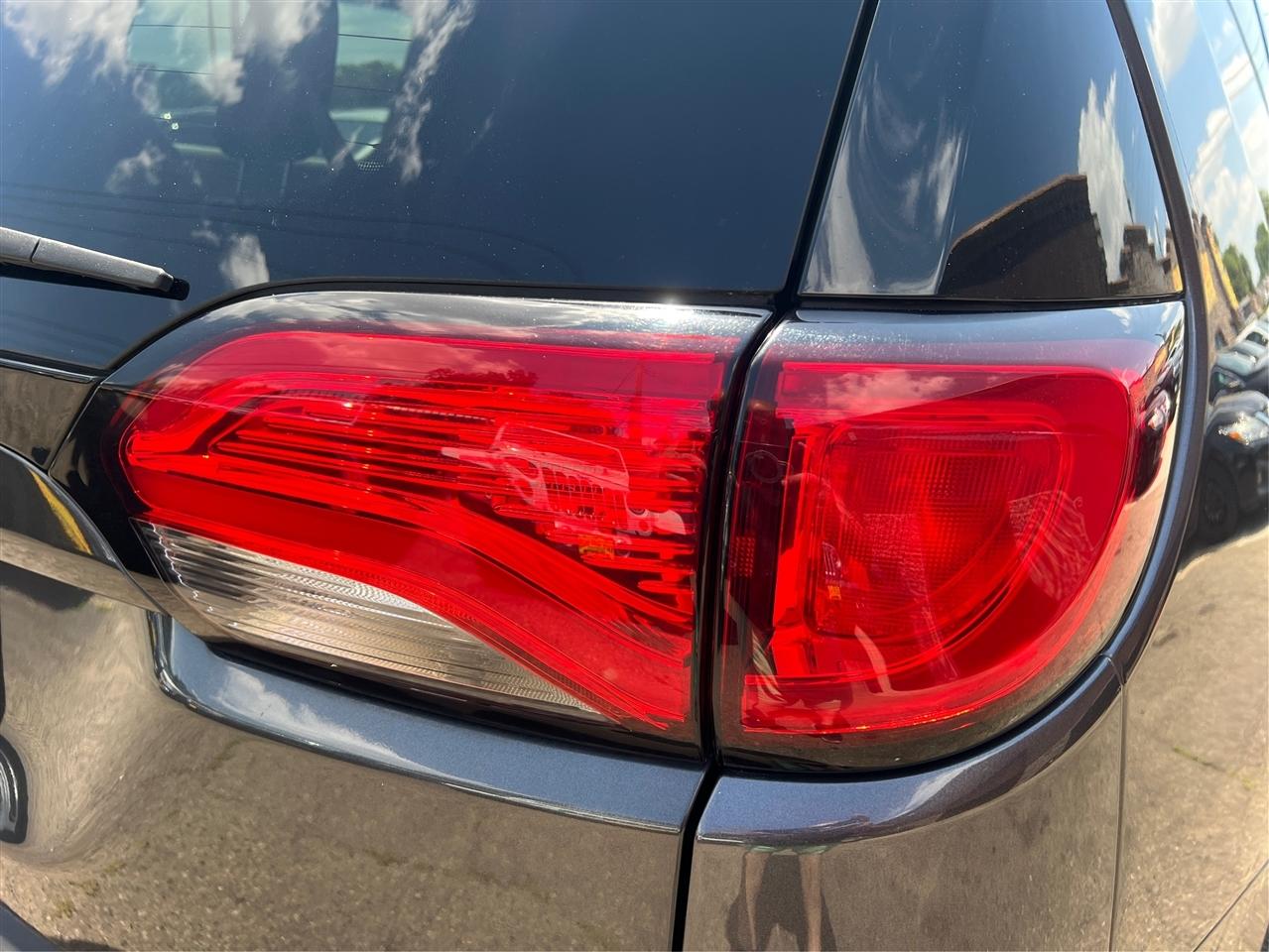 Chrysler Pacifica Touring L FWD 2019