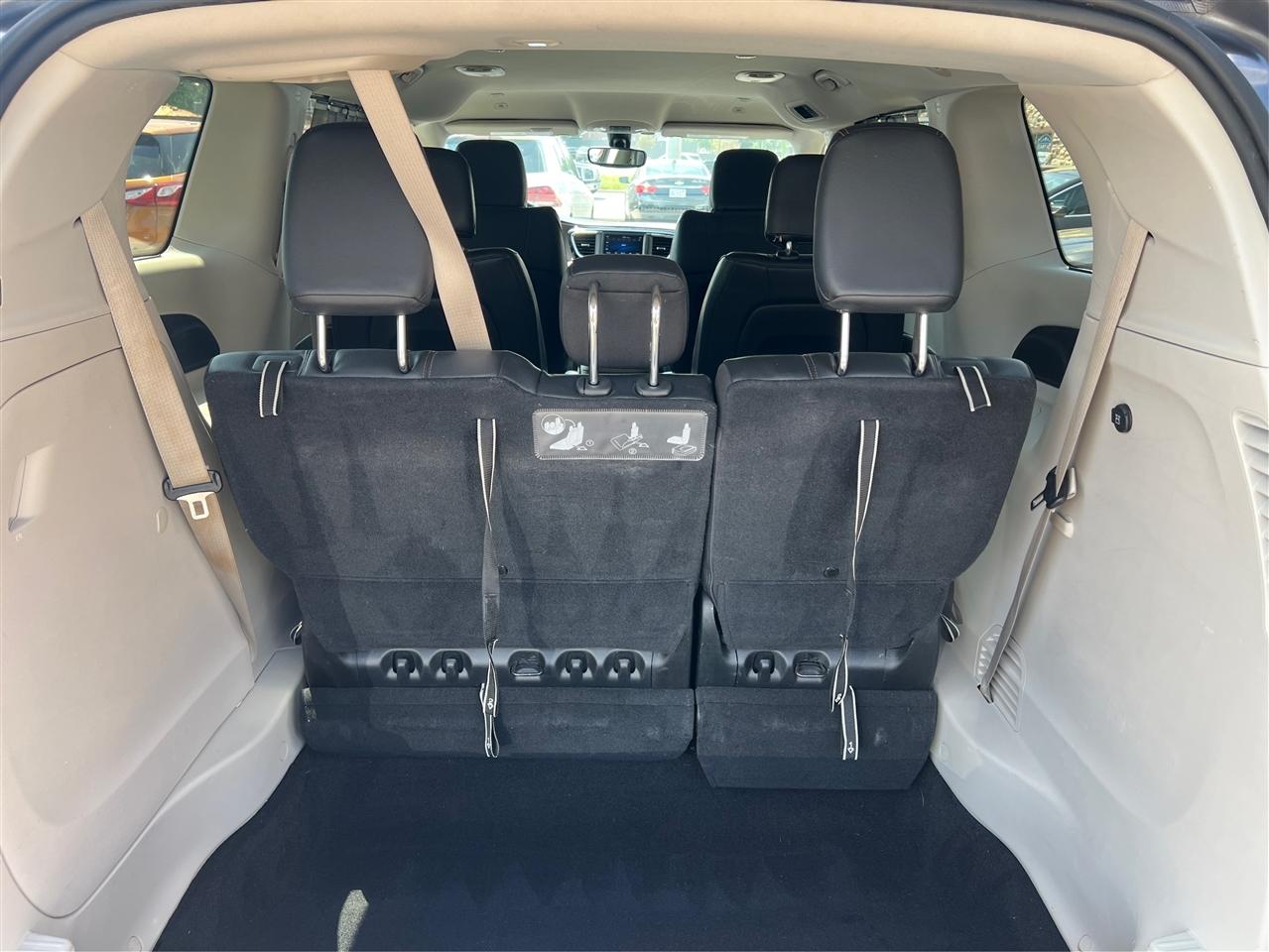 Chrysler Pacifica Touring L FWD 2019