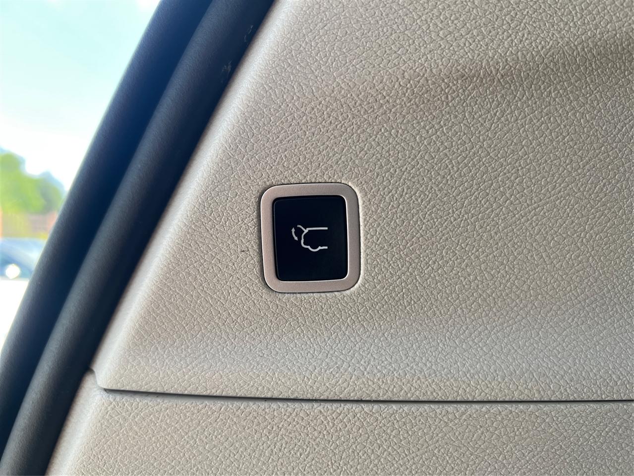 Chrysler Pacifica Touring L FWD 2019