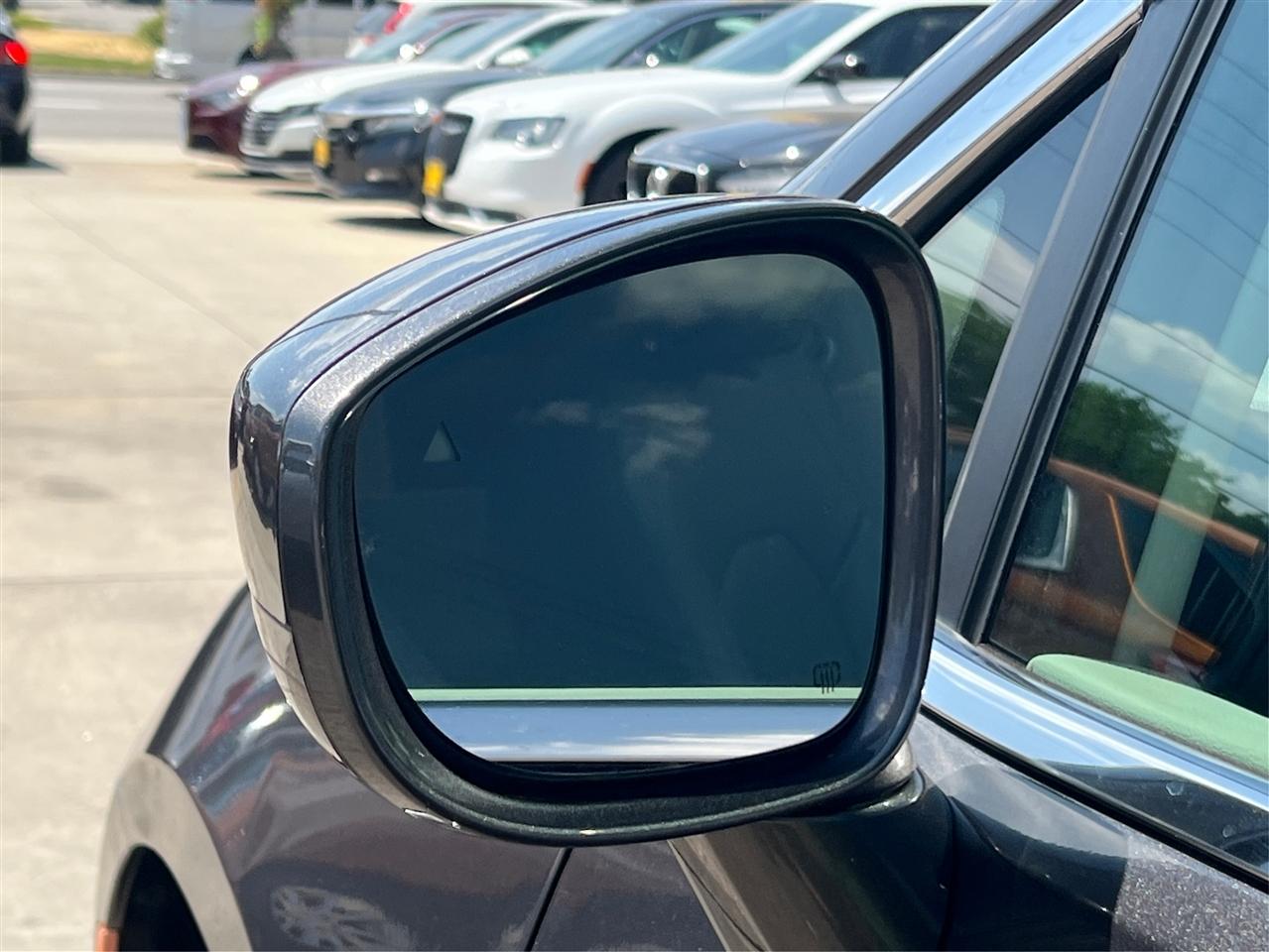 Chrysler Pacifica Touring L FWD 2019
