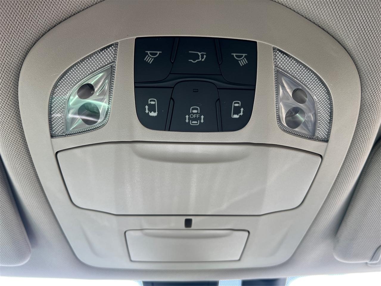 Chrysler Pacifica Touring L FWD 2019