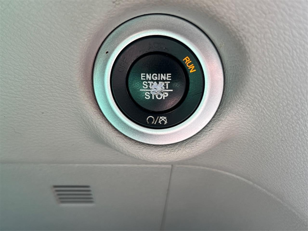 Chrysler Pacifica Touring L FWD 2019