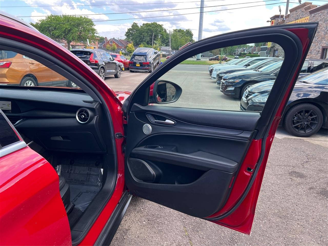 Alfa Romeo Stelvio AWD 2018