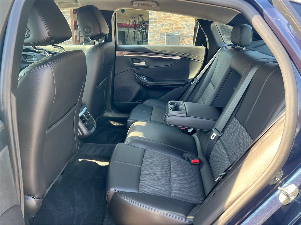 Chevrolet Impala 4dr Sdn LT w/1LT 2016