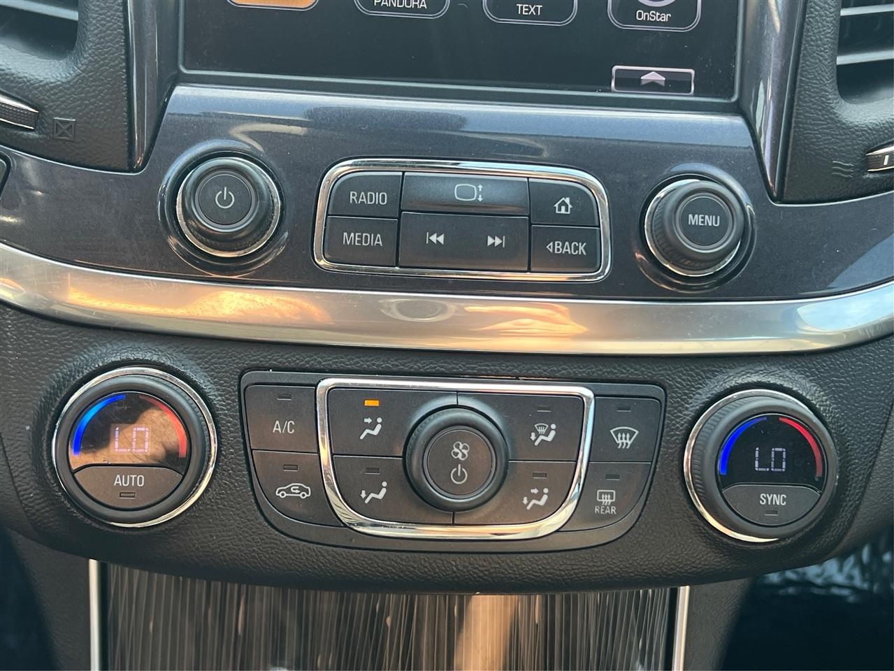 Chevrolet Impala 4dr Sdn LT w/1LT 2016