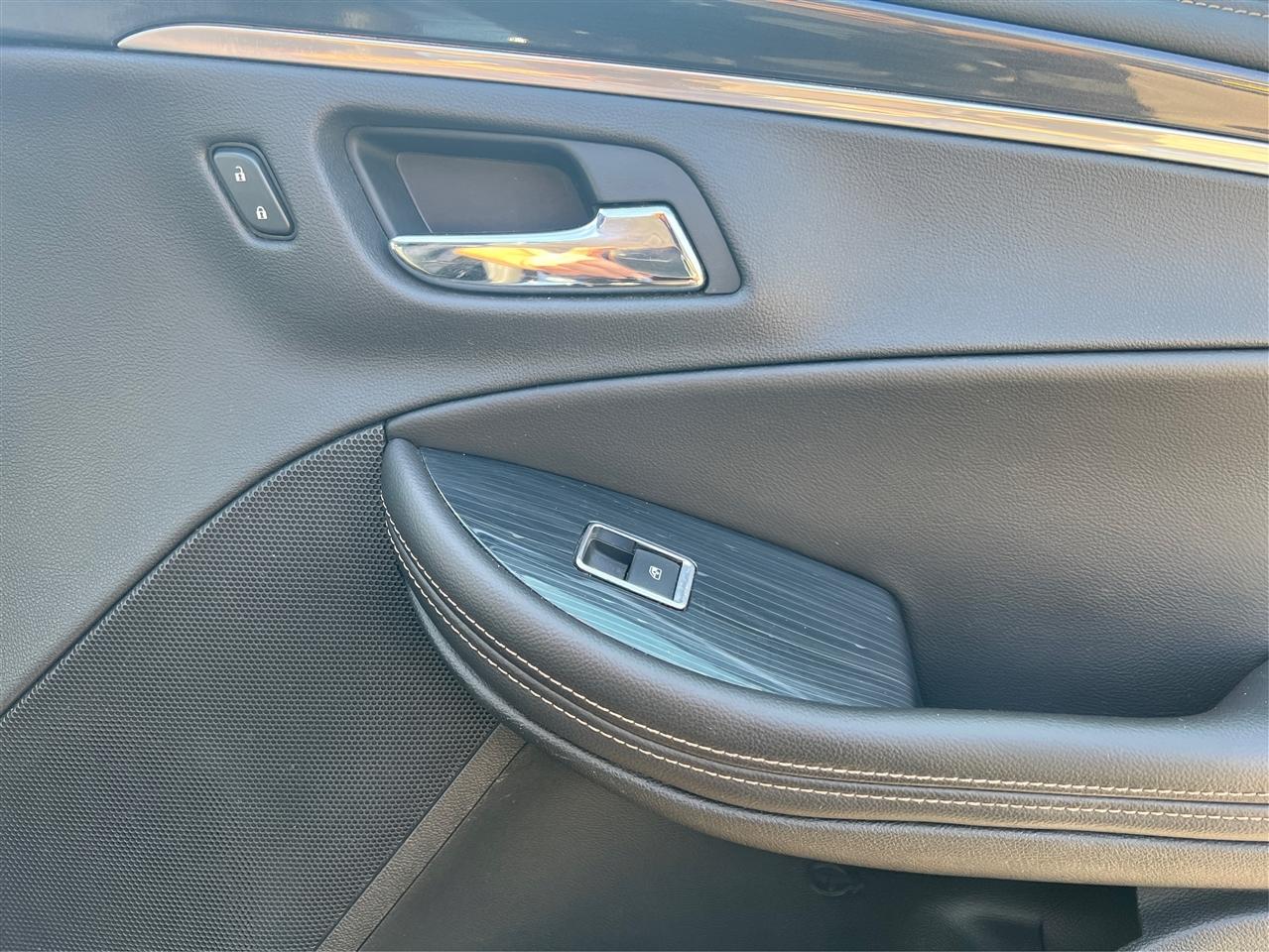 Chevrolet Impala 4dr Sdn LT w/1LT 2016