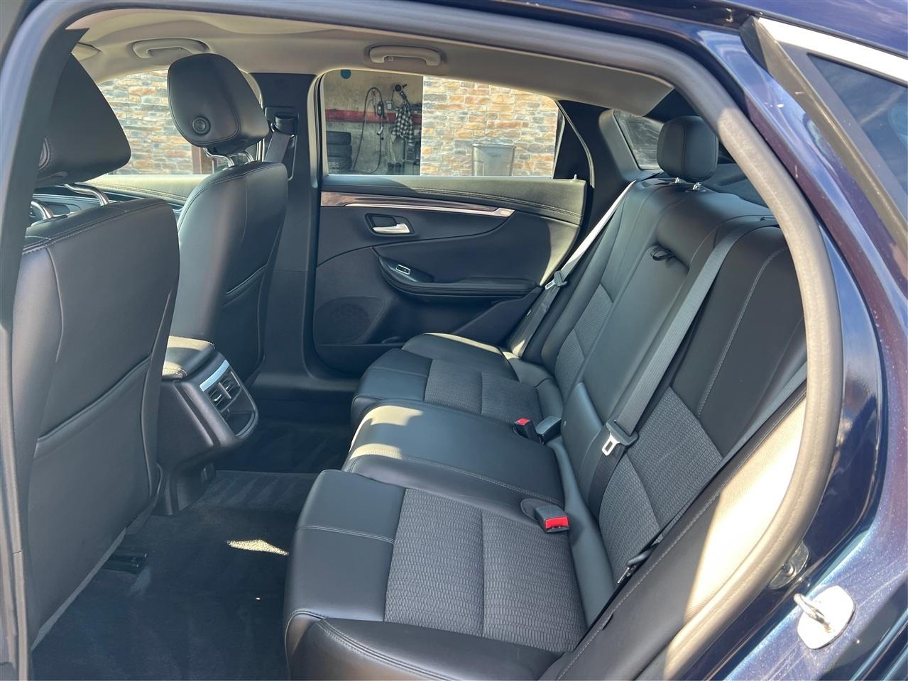 Chevrolet Impala 4dr Sdn LT w/1LT 2016