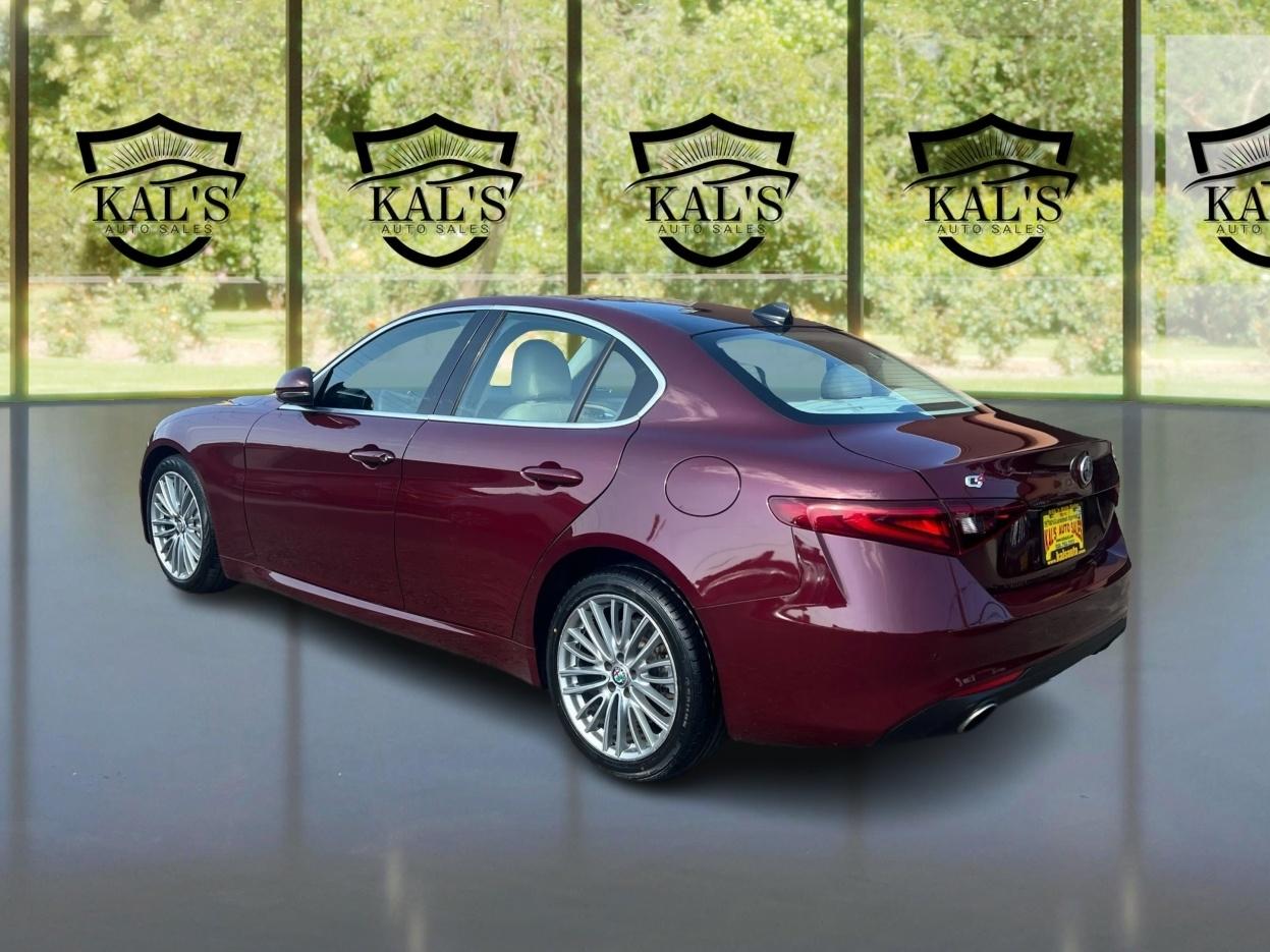 Alfa Romeo Giulia Ti Lusso AWD 2019
