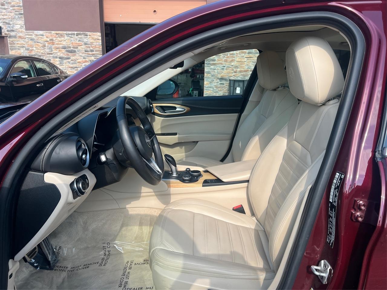 Alfa Romeo Giulia Ti Lusso AWD 2019