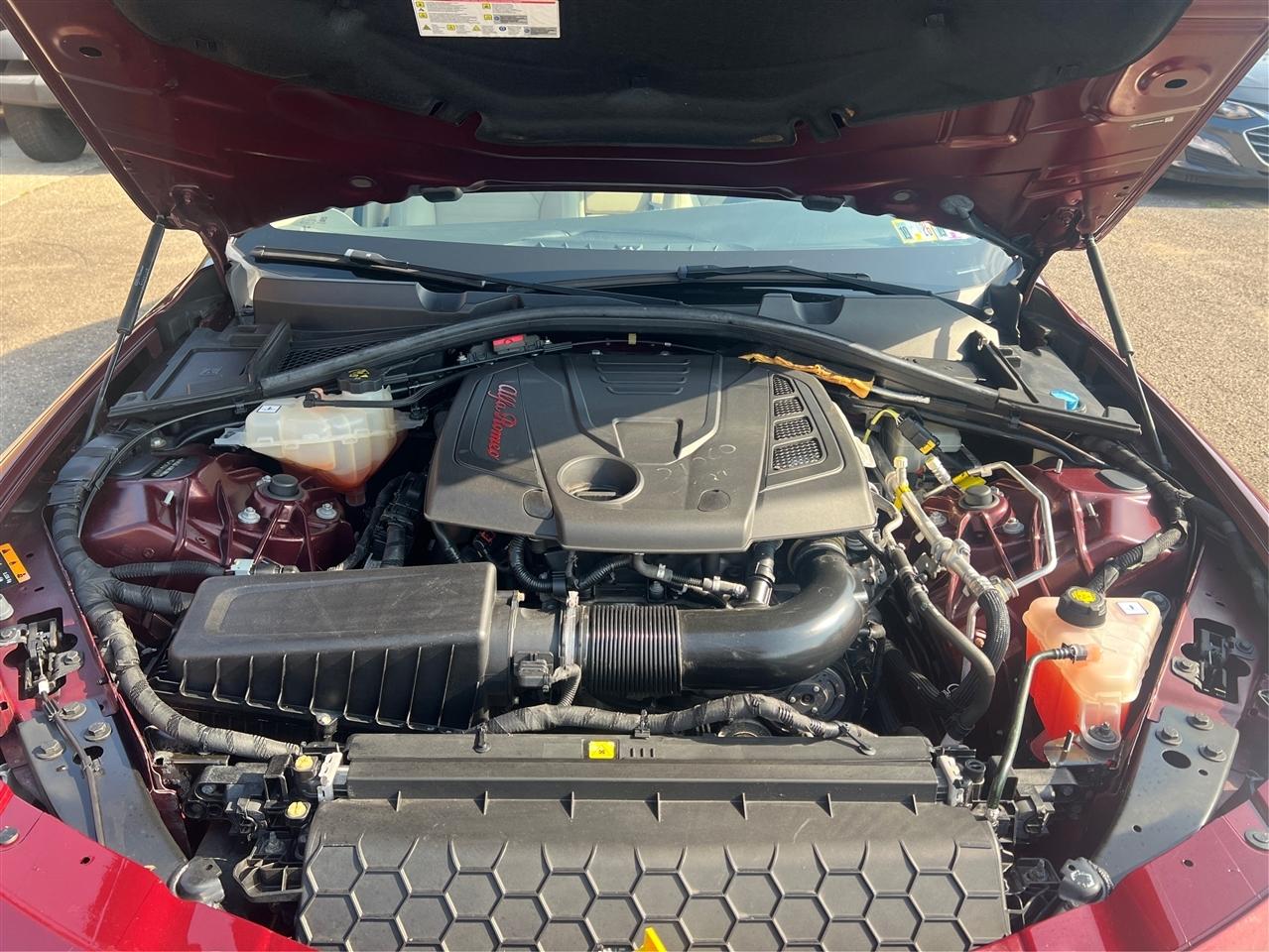 Alfa Romeo Giulia Ti Lusso AWD 2019