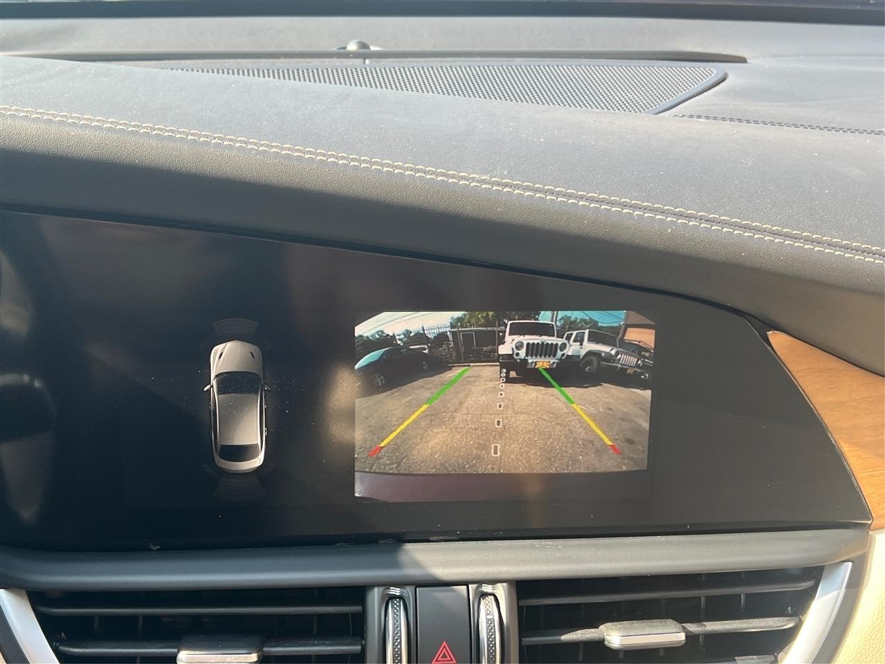 Alfa Romeo Giulia Ti Lusso AWD 2019