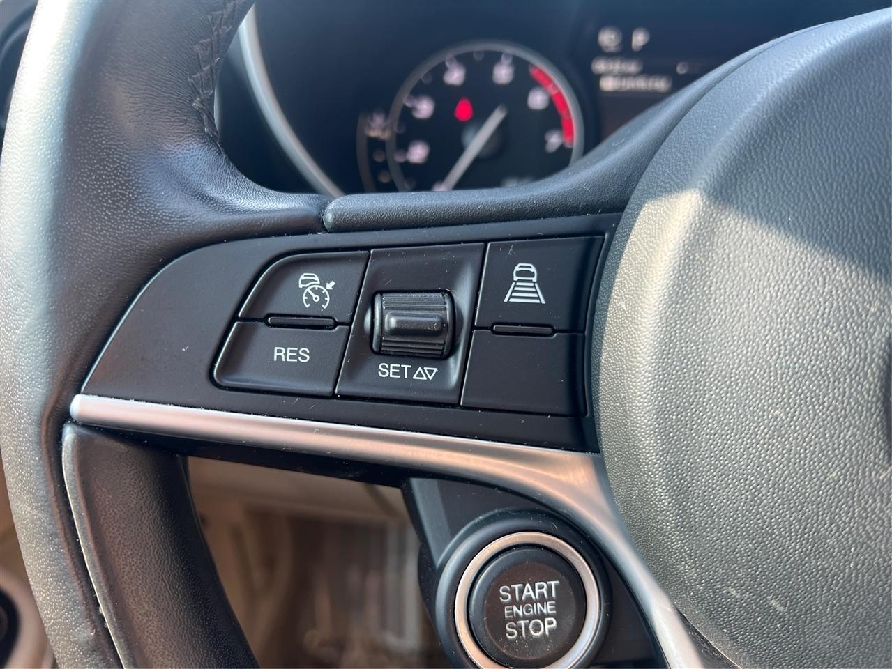 Alfa Romeo Giulia Ti Lusso AWD 2019