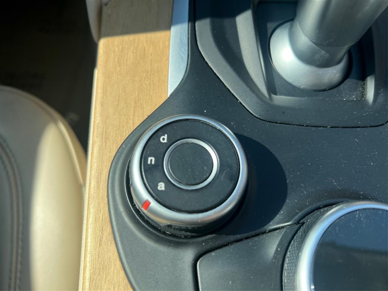 Alfa Romeo Giulia Ti Lusso AWD 2019