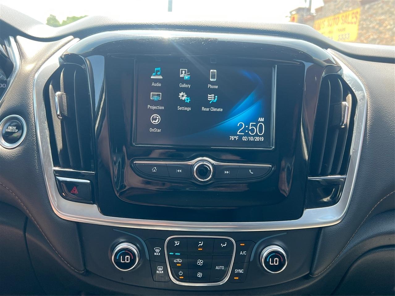 Chevrolet Traverse AWD 4dr LS w/1LS 2019