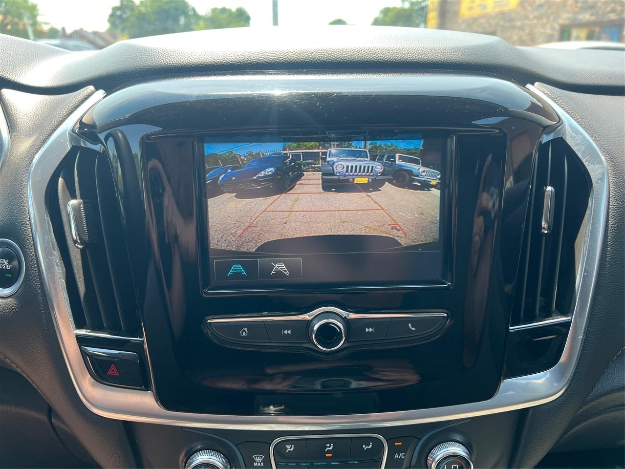 Chevrolet Traverse AWD 4dr LS w/1LS 2019