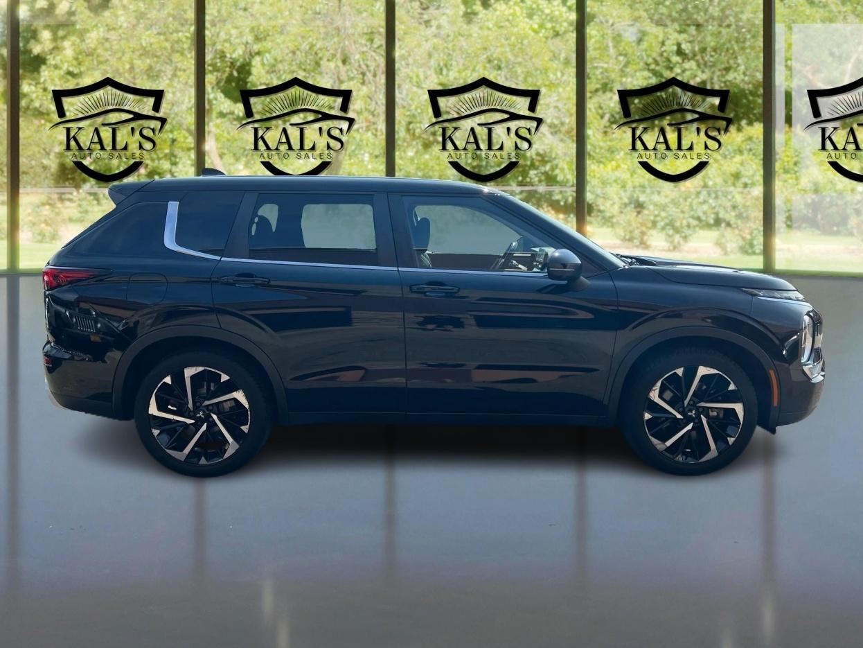 Mitsubishi Outlander SE Launch Edition S-AWC 2022