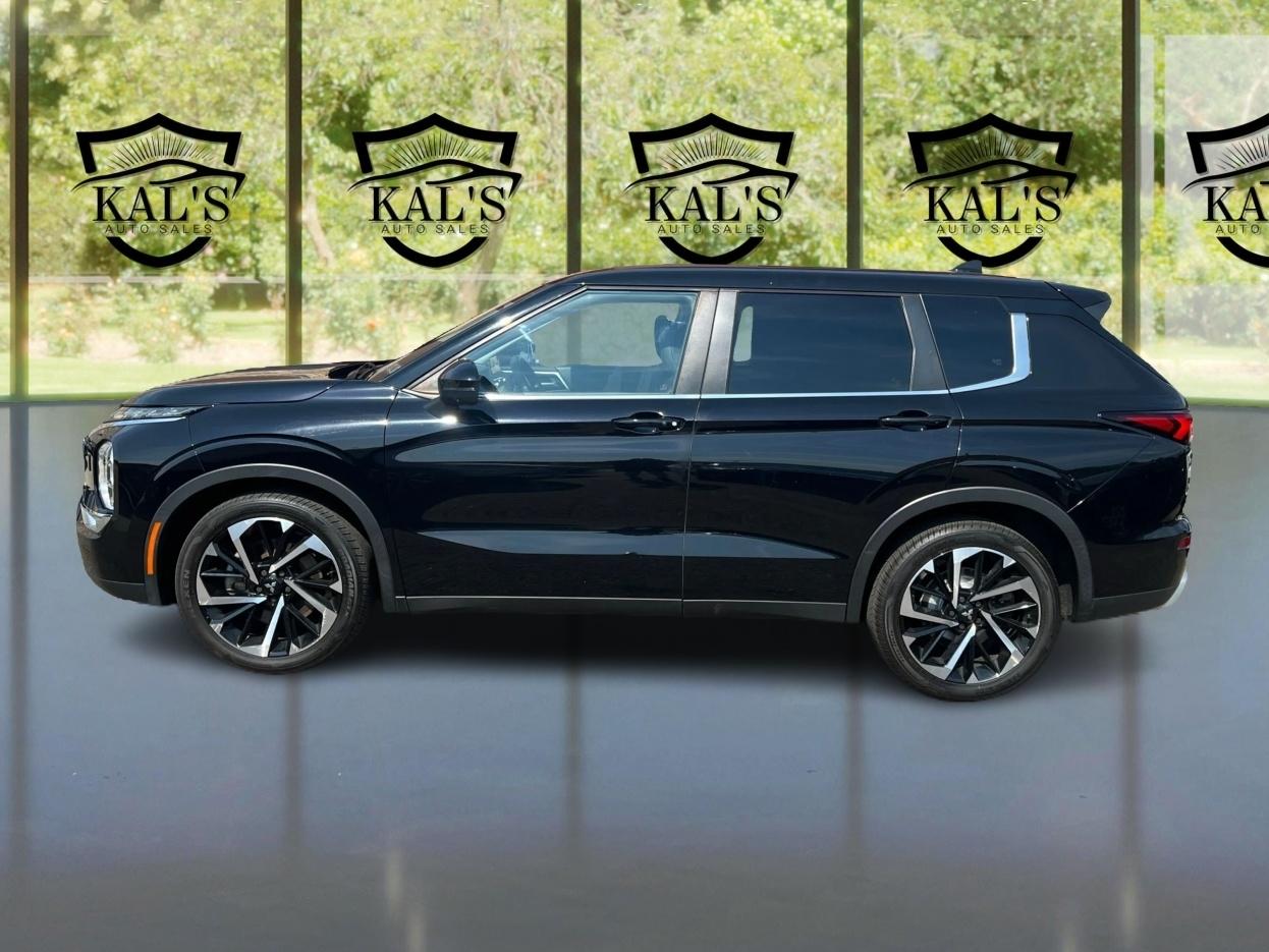 Mitsubishi Outlander SE Launch Edition S-AWC 2022