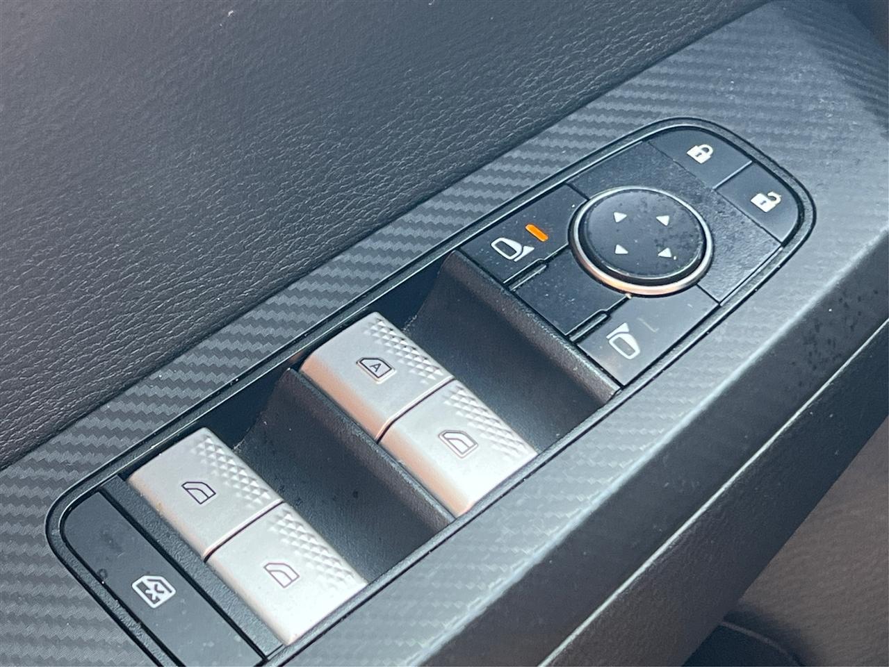 Mitsubishi Outlander SE Launch Edition S-AWC 2022
