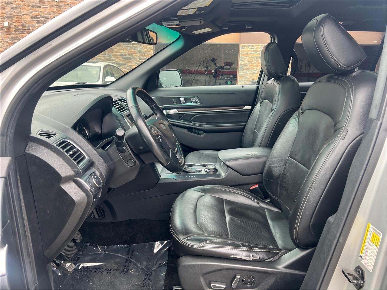 Ford Explorer Limited 4WD 2018