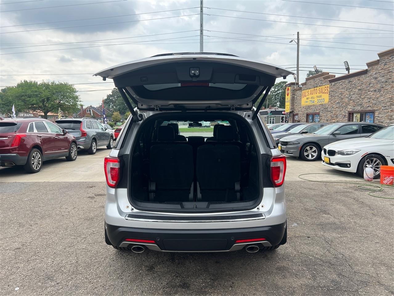 Ford Explorer Limited 4WD 2018
