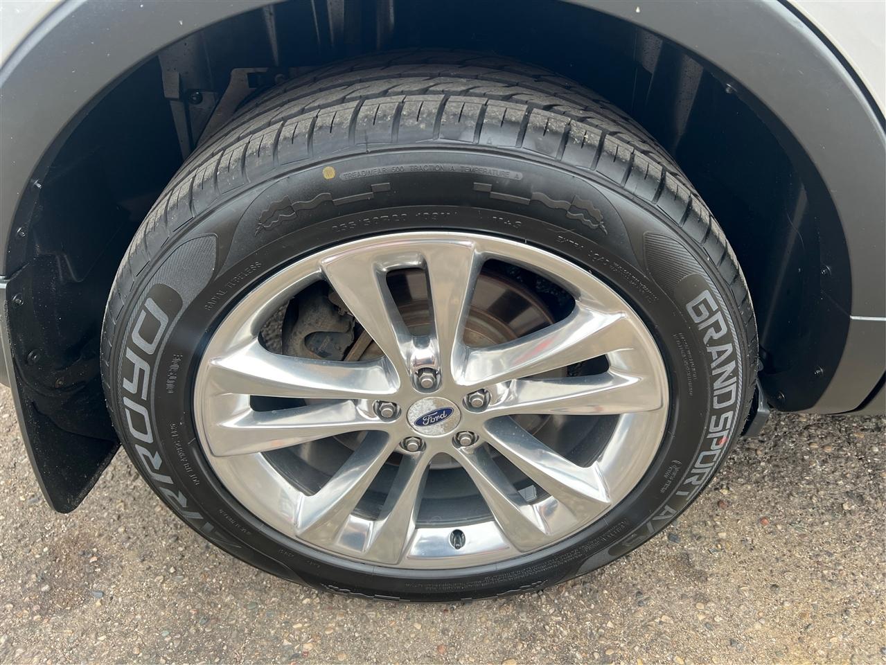 Ford Explorer Limited 4WD 2018