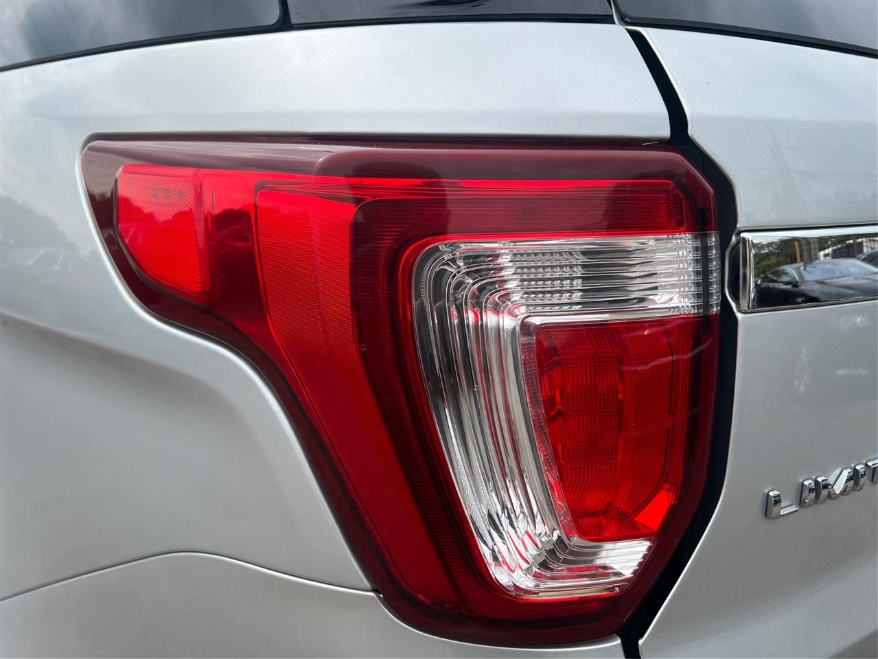 Ford Explorer Limited 4WD 2018
