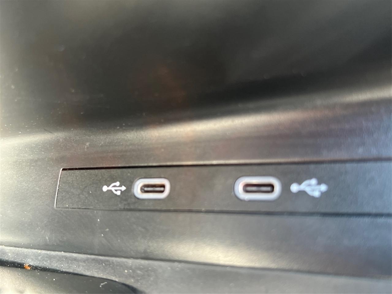 Volkswagen ID.4 Pro AWD w/SK On Battery 2023