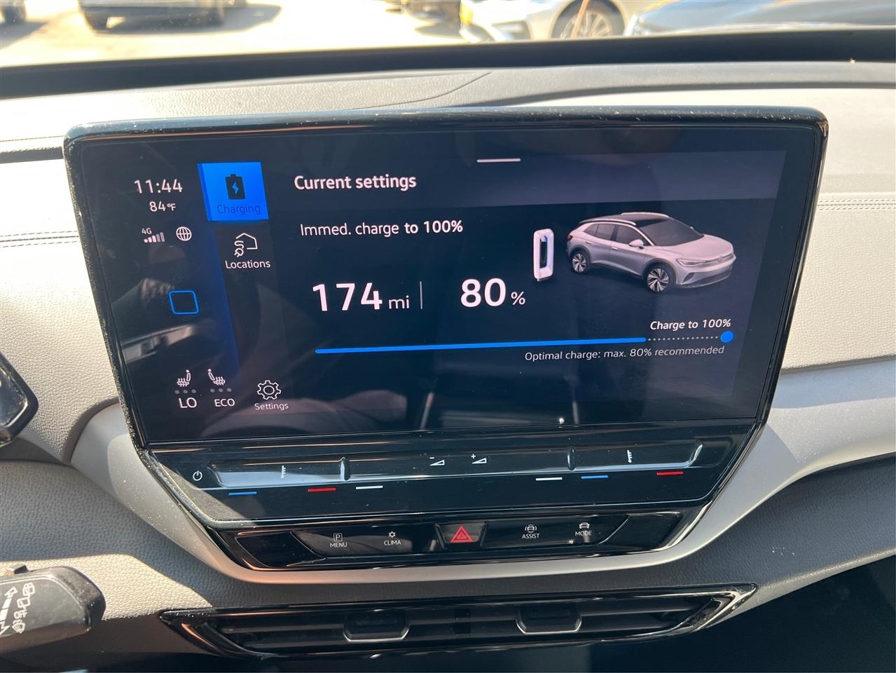 Volkswagen ID.4 Pro AWD w/SK On Battery 2023