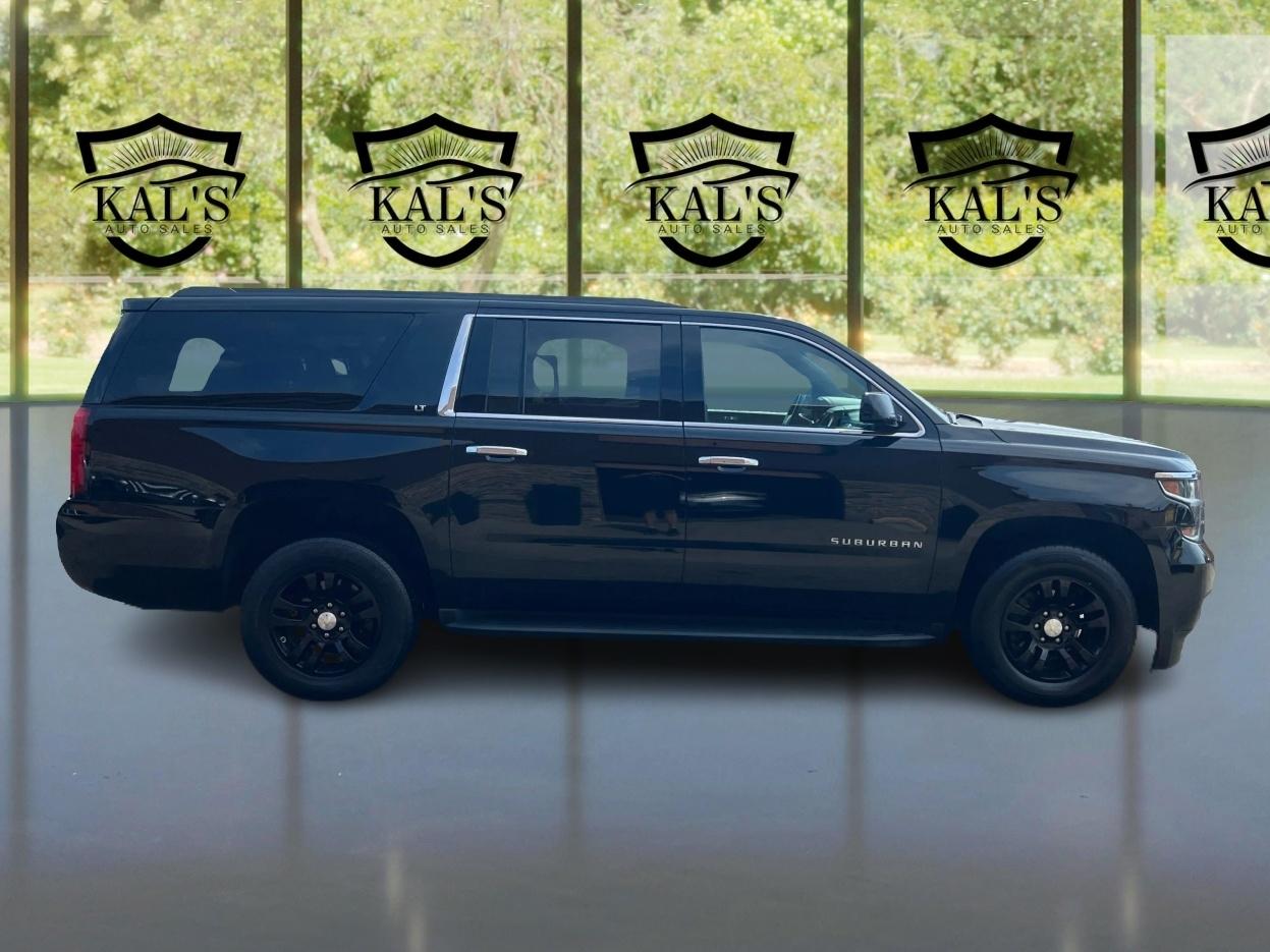 Chevrolet Suburban 4WD 4dr 1500 LT 2018