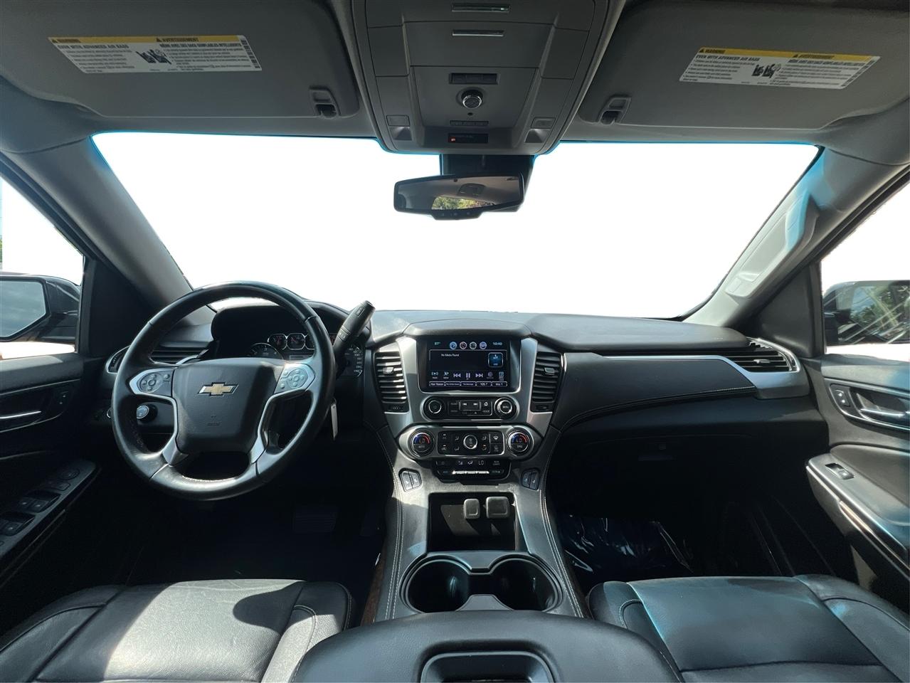 Chevrolet Suburban 4WD 4dr 1500 LT 2018