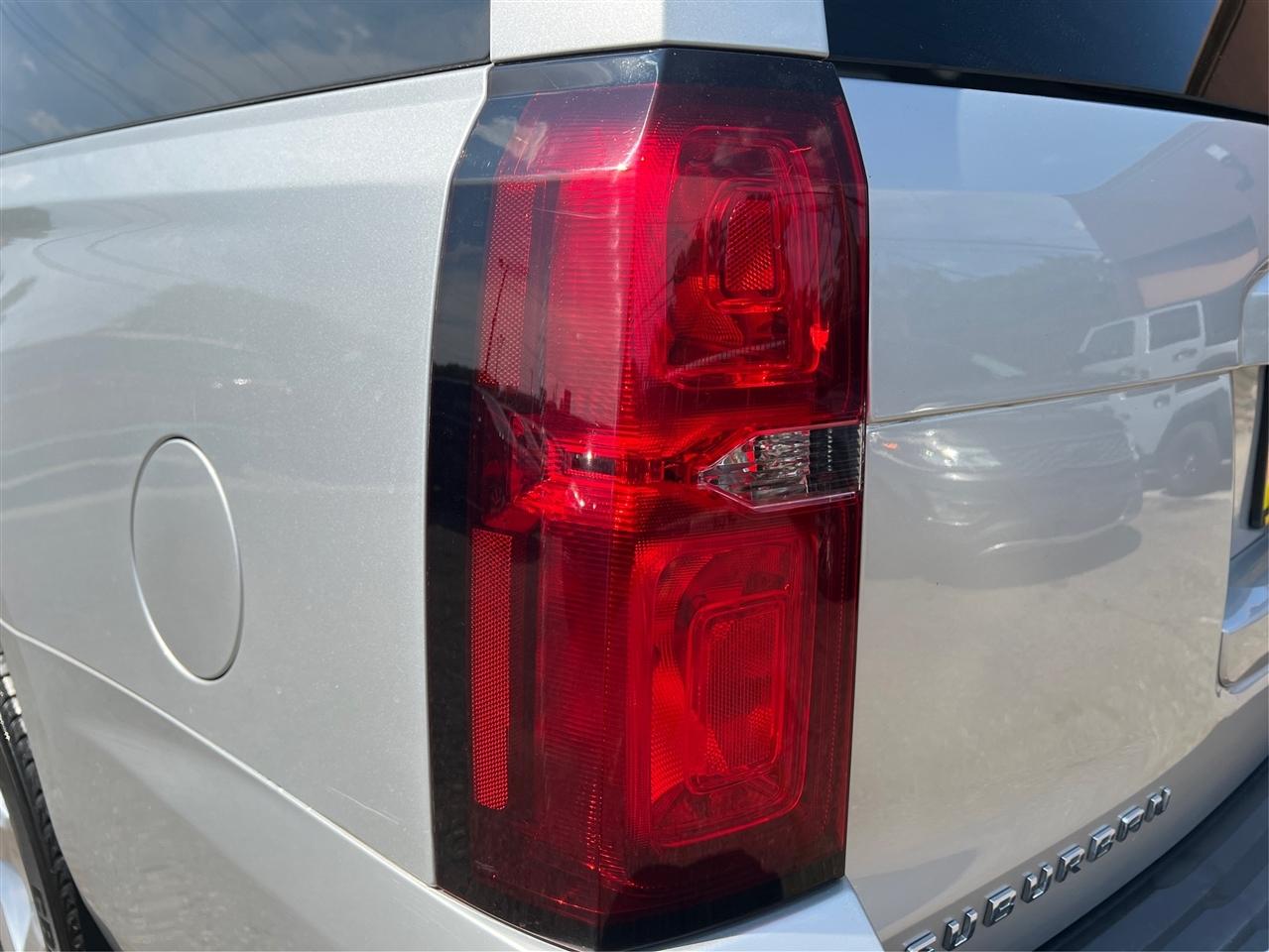 Chevrolet Suburban 4WD 4dr LTZ 2015