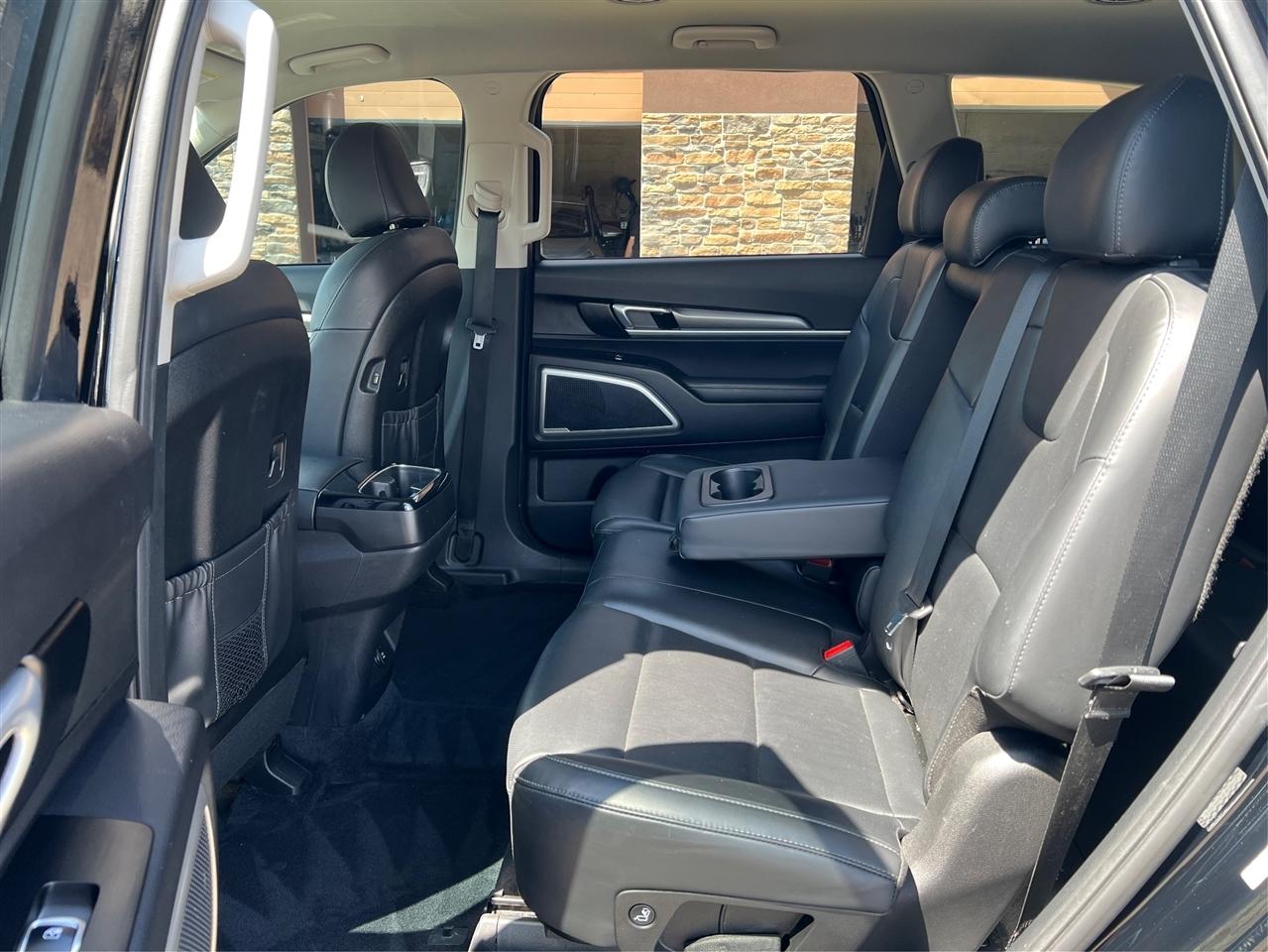Kia Telluride LX FWD 2020