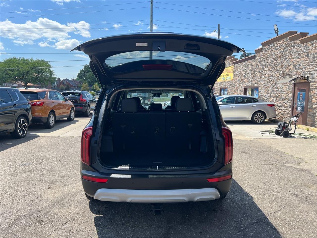 Kia Telluride LX FWD 2020