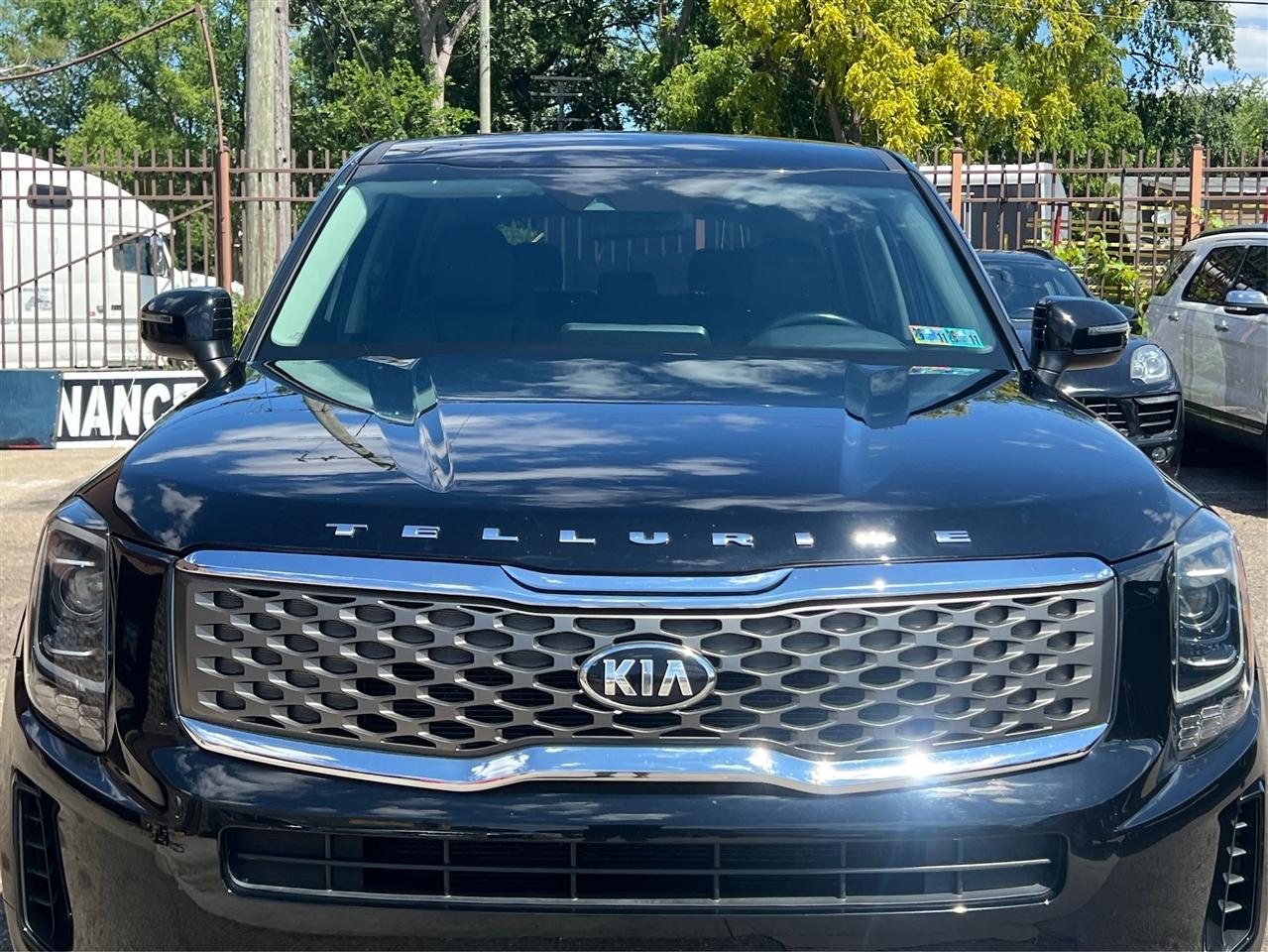Kia Telluride LX FWD 2020