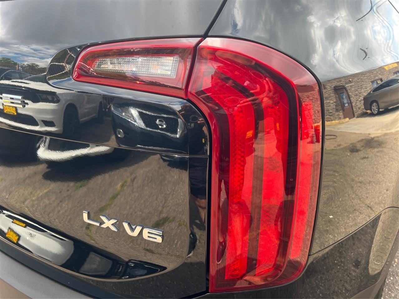 Kia Telluride LX FWD 2020