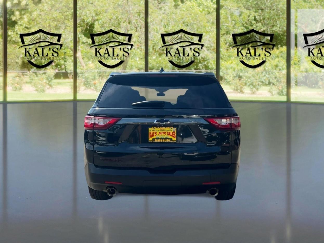 Chevrolet Traverse FWD 4dr LS w/1LS 2021