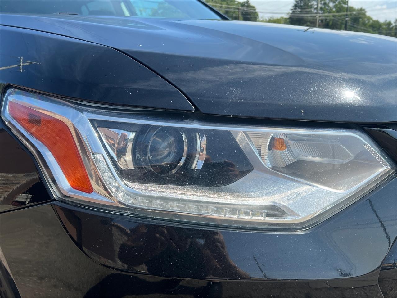 Chevrolet Traverse FWD 4dr LS w/1LS 2021