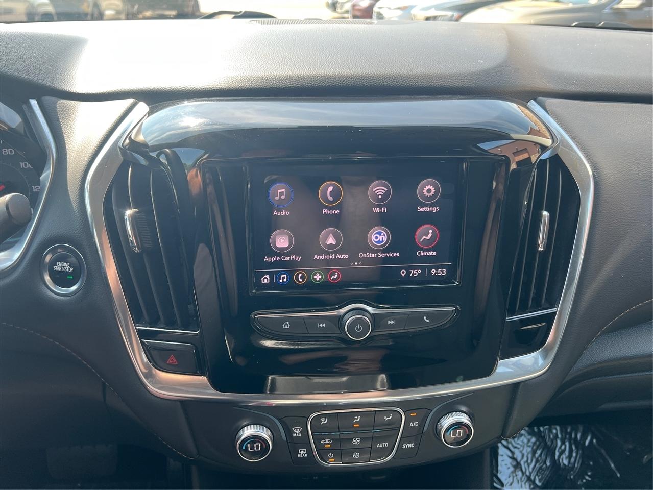 Chevrolet Traverse FWD 4dr LS w/1LS 2021