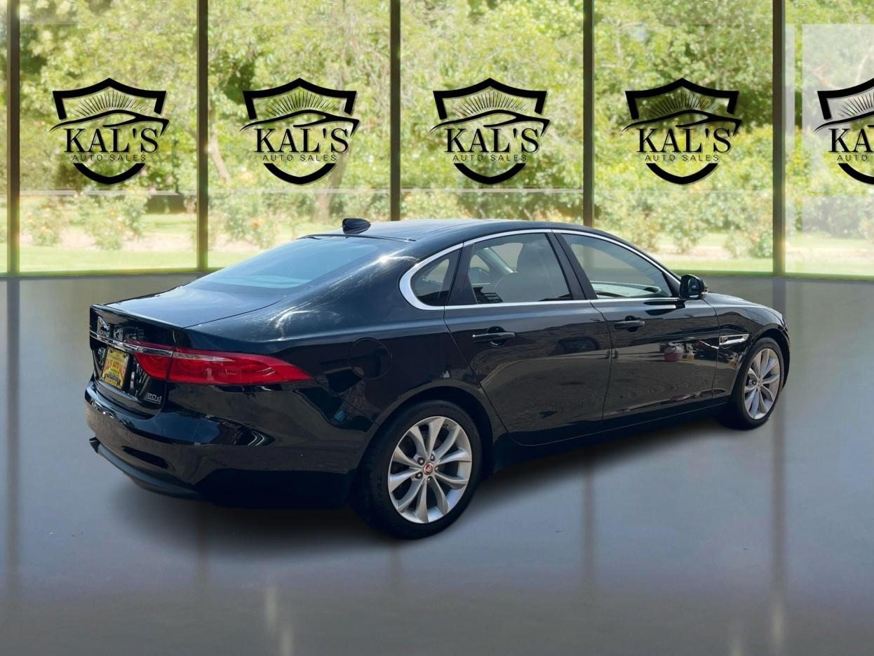 Jaguar XF 20d Premium AWD 2017