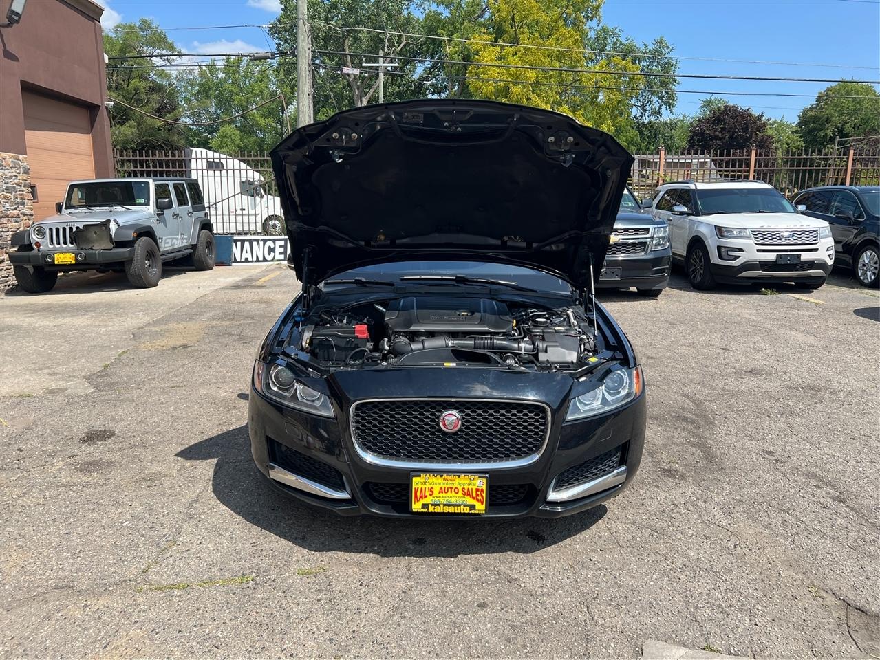Jaguar XF 20d Premium AWD 2017