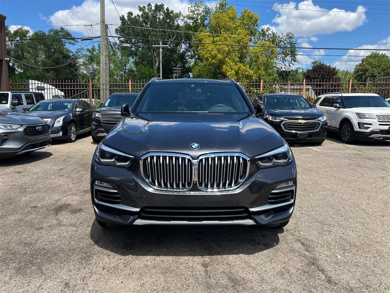 BMW X5 xDrive40i Sports Activity Vehicle 2020