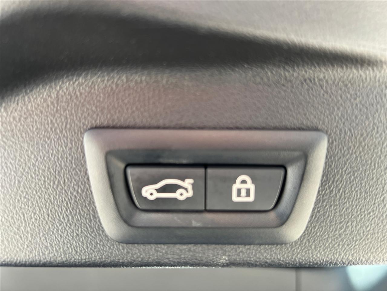 BMW X5 xDrive40i Sports Activity Vehicle 2020
