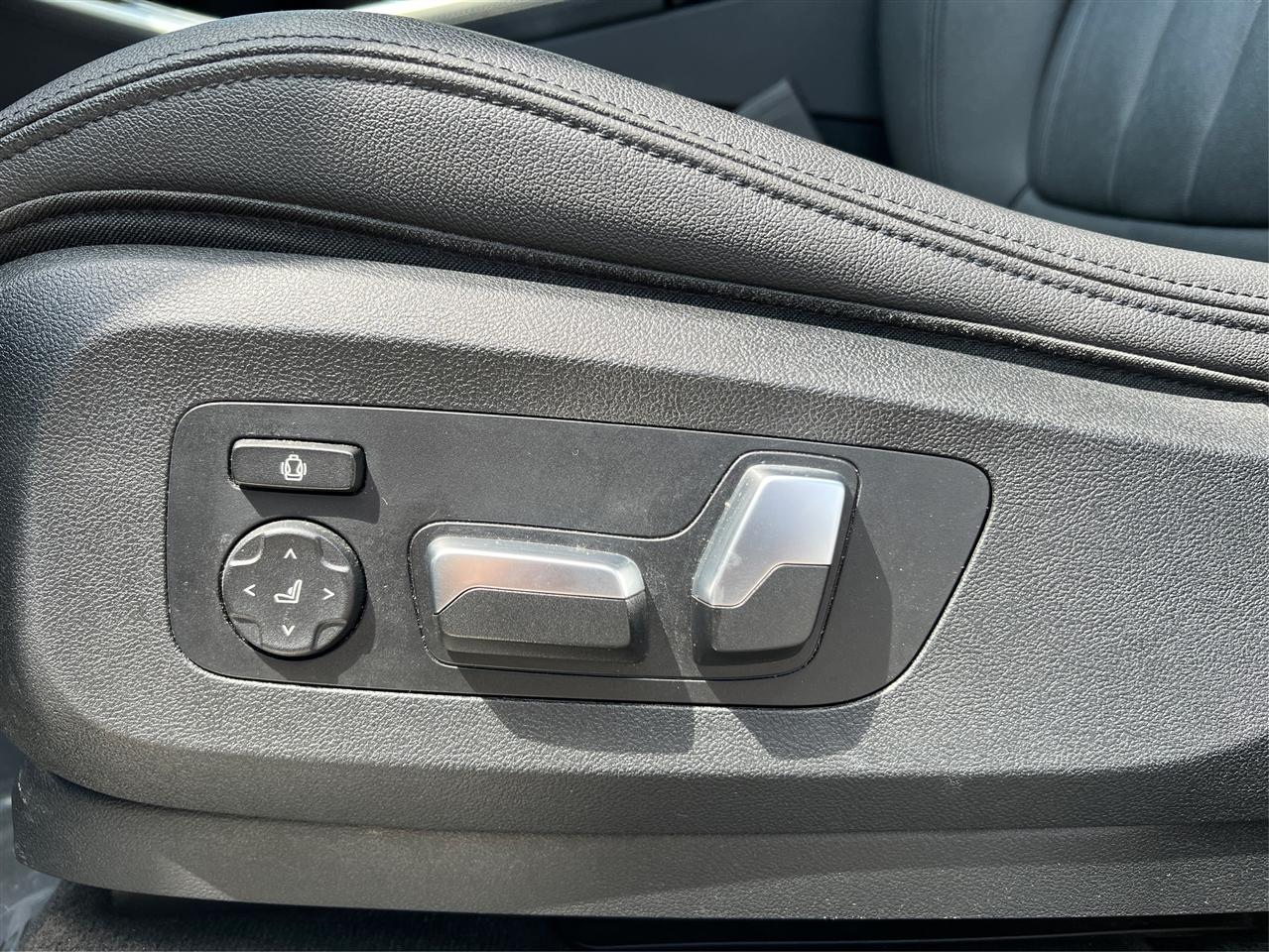BMW X5 xDrive40i Sports Activity Vehicle 2020