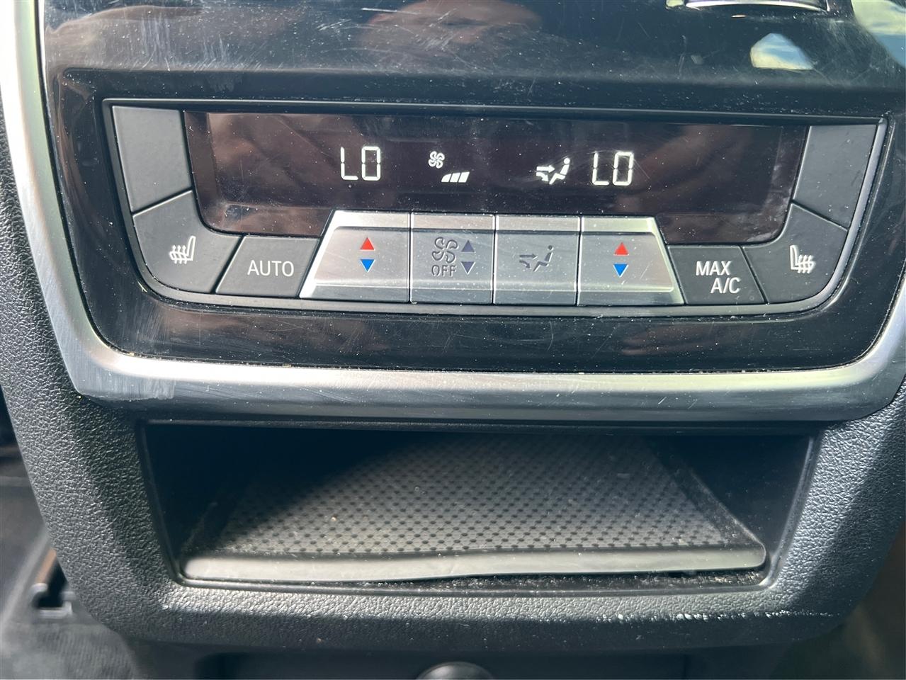 BMW X5 xDrive40i Sports Activity Vehicle 2020