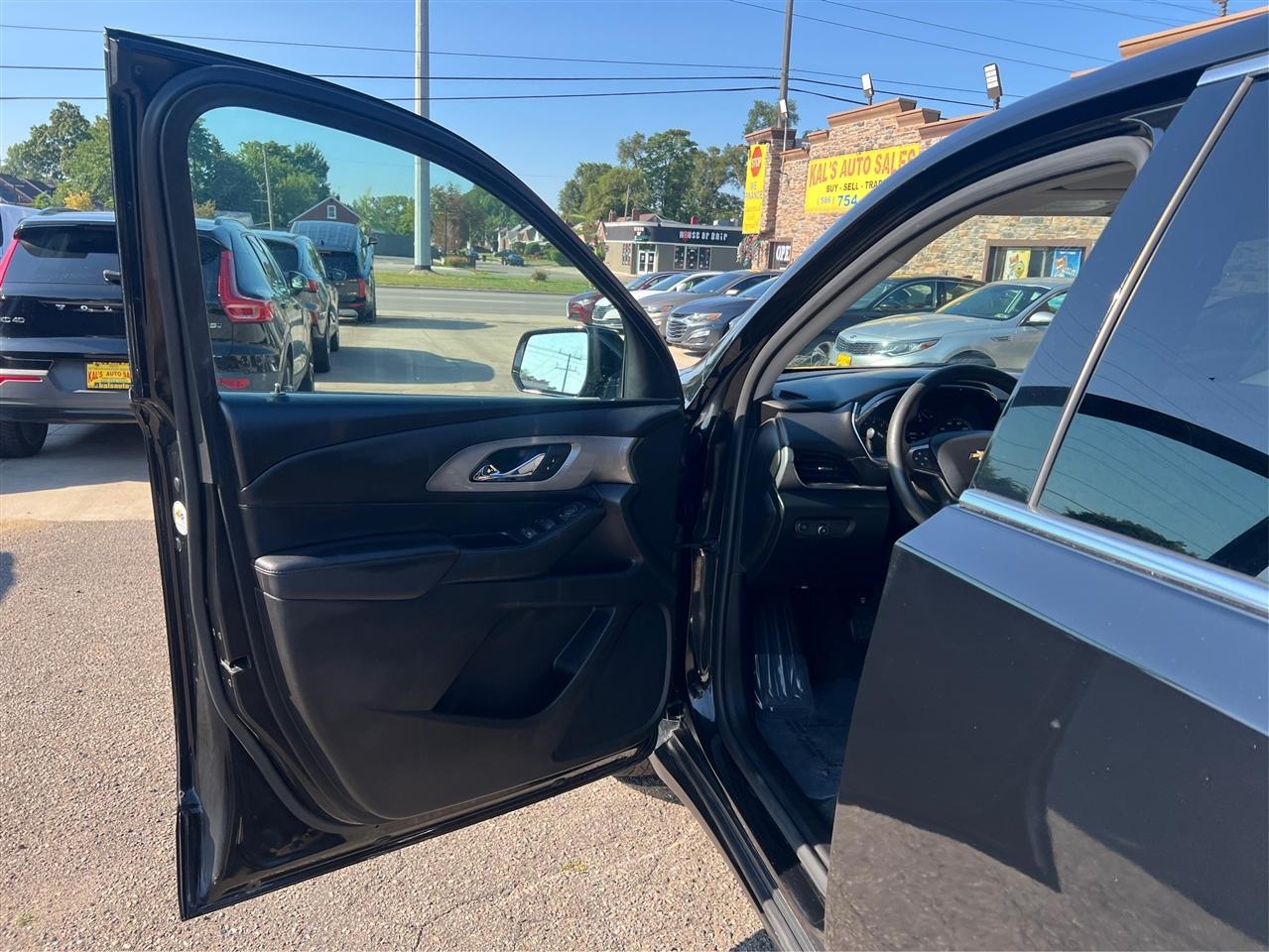 Chevrolet Traverse AWD 4dr LS w/1LS 2018