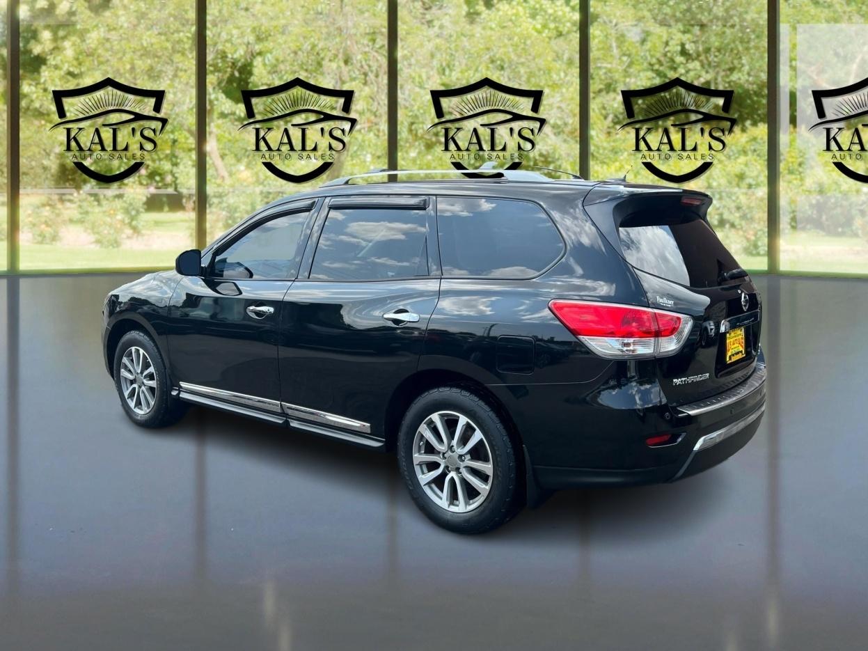 Nissan Pathfinder 4WD 4dr SL 2016