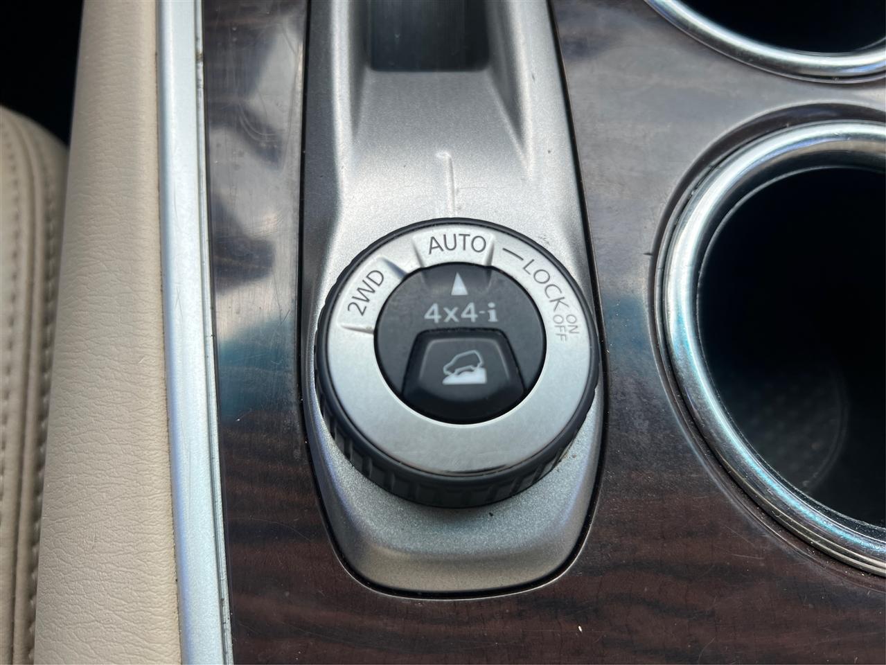 Nissan Pathfinder 4WD 4dr SL 2016